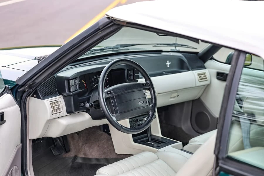 1990 Ford Mustang 3rd Gen - Image 24 of 31