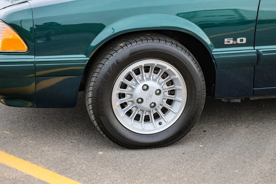 1990 Ford Mustang 3rd Gen - Image 22 of 31