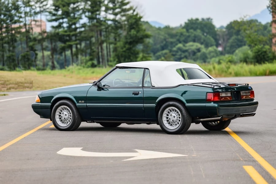 1990 Ford Mustang 3rd Gen - Image 9 of 31