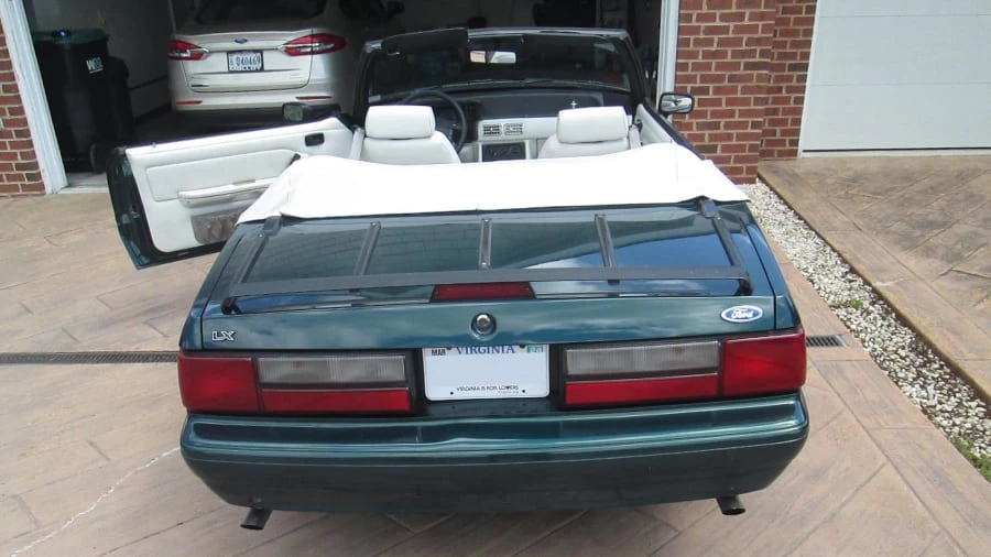 1990 Ford Mustang 3rd Gen - Image 5 of 13