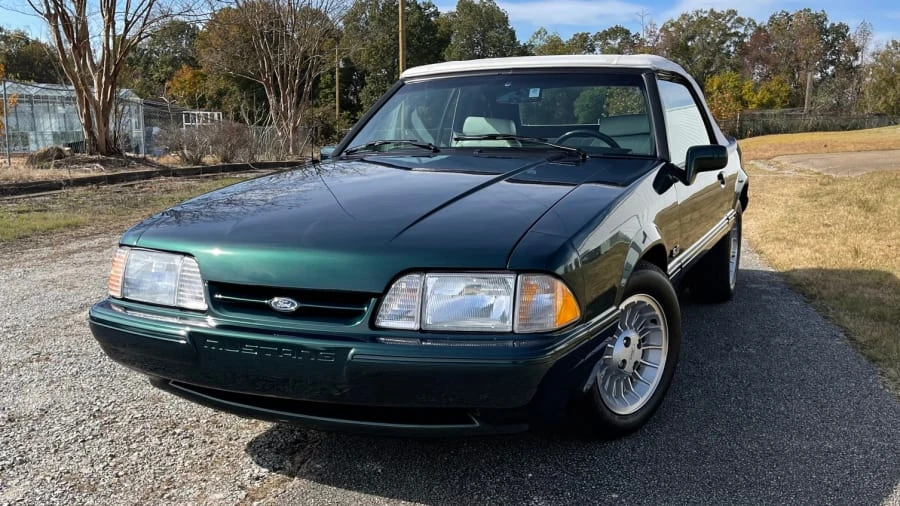 1990 Ford Mustang 3rd Gen - Image 9 of 14