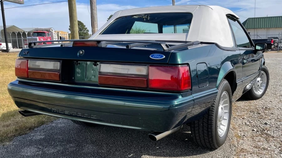 1990 Ford Mustang 3rd Gen - Image 10 of 14