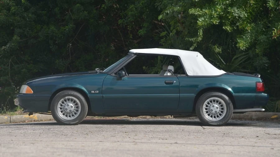 1990 Ford Mustang 3rd Gen - Image 8 of 27
