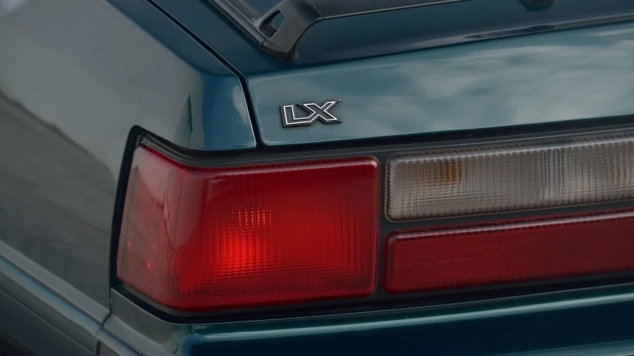 1990 Ford Mustang 3rd Gen - Image 11 of 27