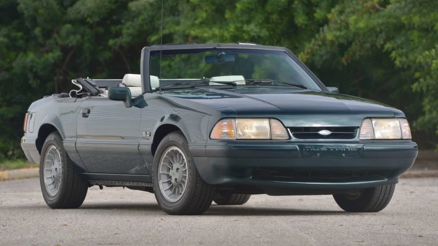 1990 Ford Mustang 3rd Gen - Image 12 of 27