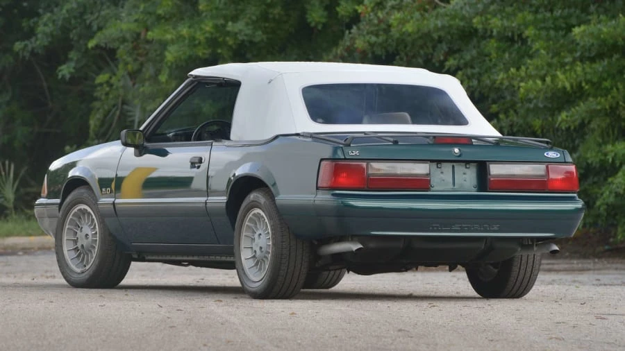 1990 Ford Mustang 3rd Gen - Image 13 of 27