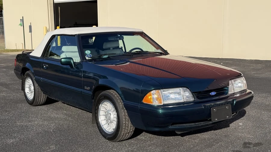 1990 Ford Mustang 3rd Gen - Image 5 of 9