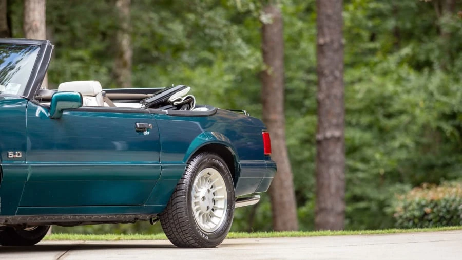 1990 Ford Mustang 3rd Gen - Image 20 of 25
