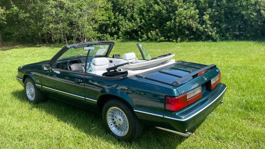 1990 Ford Mustang 3rd Gen - Image 2 of 14