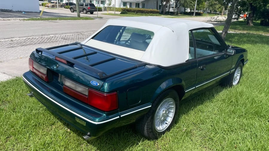 1990 Ford Mustang 3rd Gen - Image 11 of 14