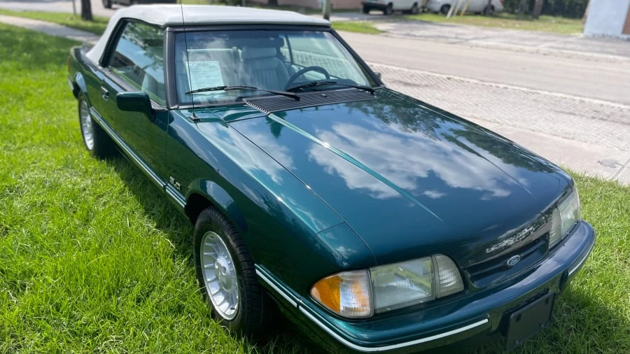 1990 Ford Mustang 3rd Gen - Image 12 of 14