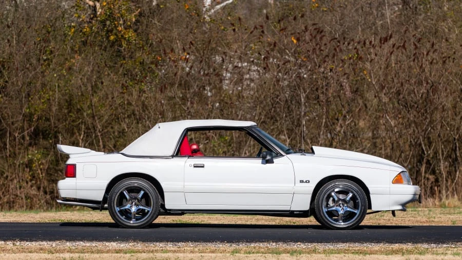 1990 Ford Mustang 3rd Gen - Image 6 of 11