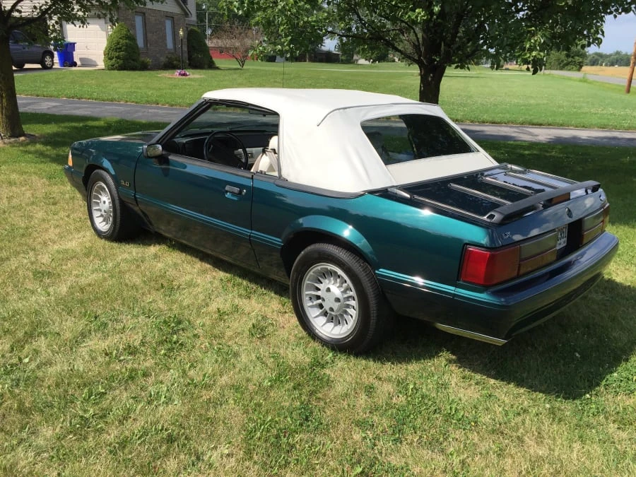 1990 Ford Mustang 3rd Gen - Image 7 of 8