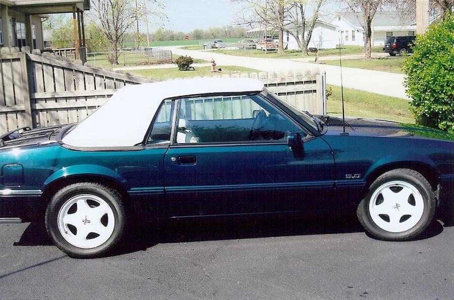 1990 Ford Mustang 3rd Gen - Image 2 of 7