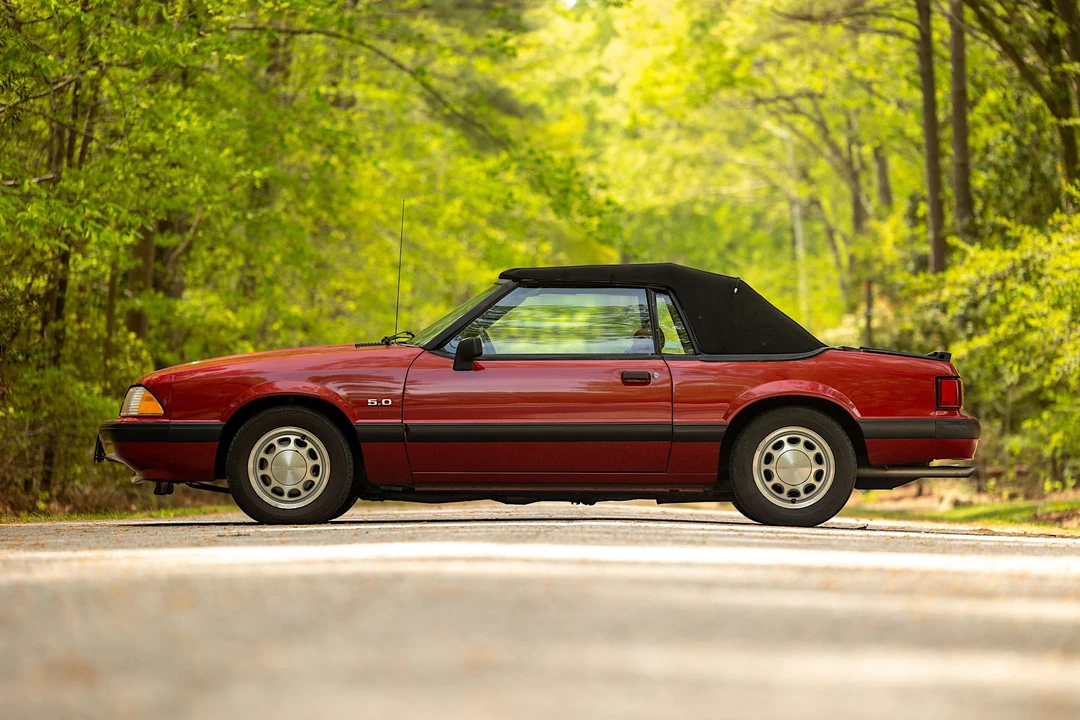 1990 Ford Mustang 3rd Gen - Image 20 of 31