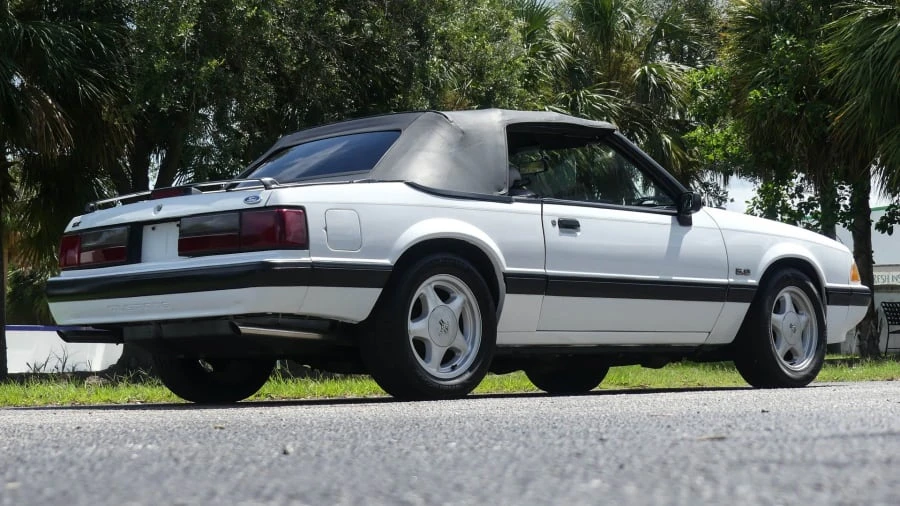 1990 Ford Mustang 3rd Gen - Image 4 of 21