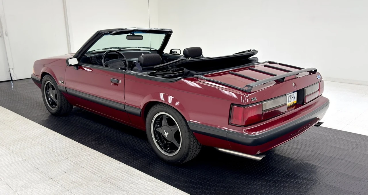 1990 Ford Mustang 3rd Gen - Image 6 of 12