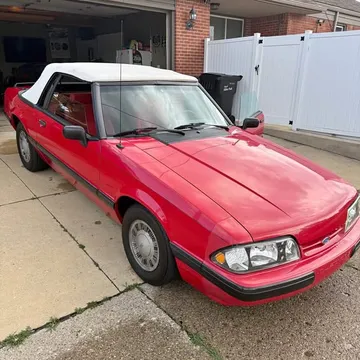 1990 Ford Mustang LX Convertible