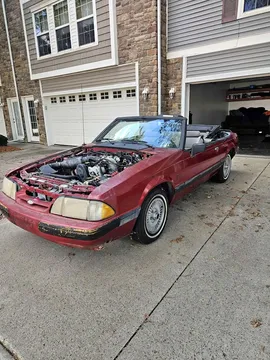 1990 Ford Mustang LX Convertible 2D