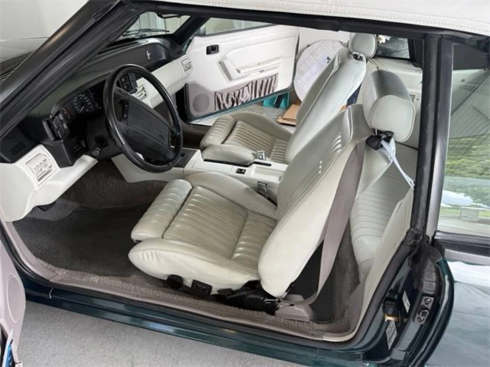 1990 Ford Mustang 3rd Gen - Image 5 of 15
