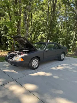 1990 Ford Mustang LX Hatchback 2D