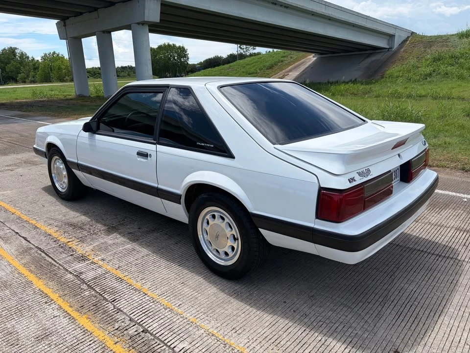 1990 Ford Mustang 3rd Gen - Image 7 of 20