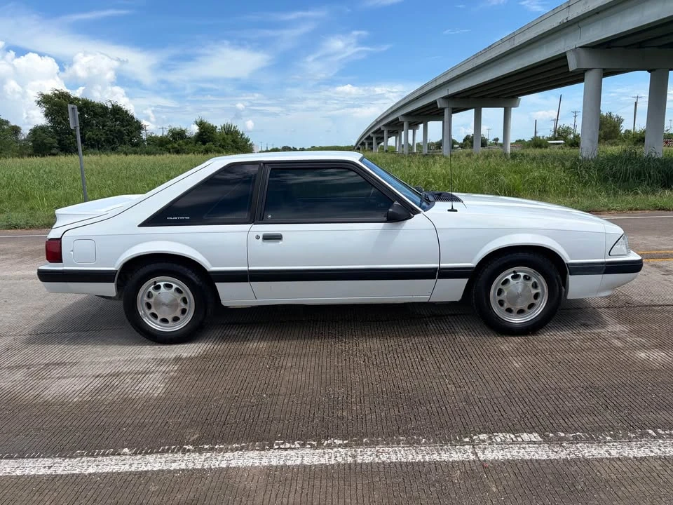 1990 Ford Mustang 3rd Gen - Image 4 of 20
