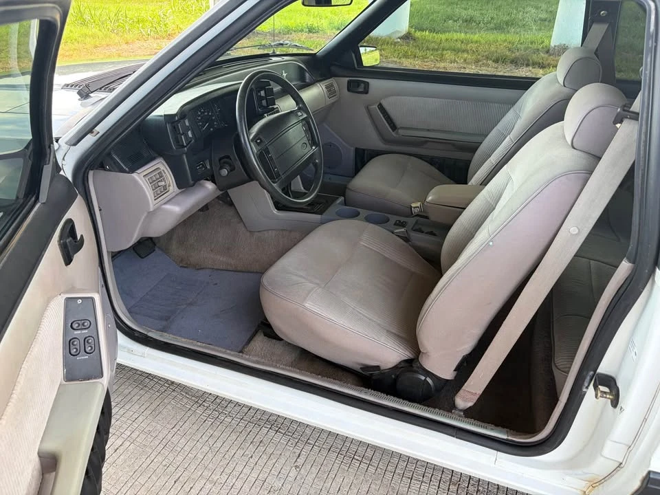 1990 Ford Mustang 3rd Gen - Image 10 of 20