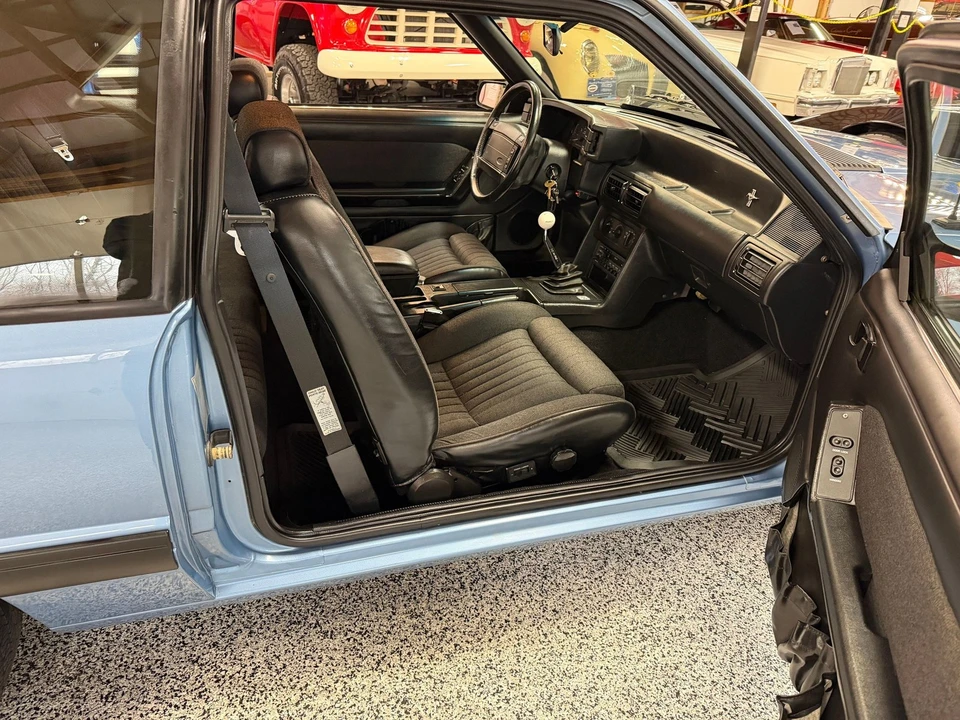 1990 Ford Mustang 3rd Gen - Image 10 of 31