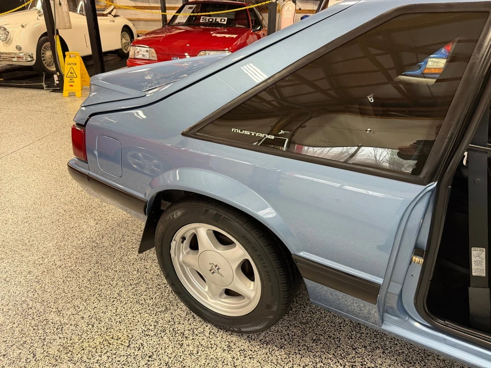 1990 Ford Mustang 3rd Gen - Image 11 of 31
