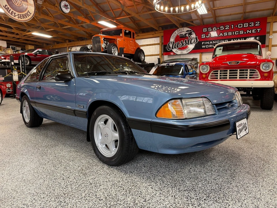 1990 Ford Mustang 3rd Gen - Image 2 of 31