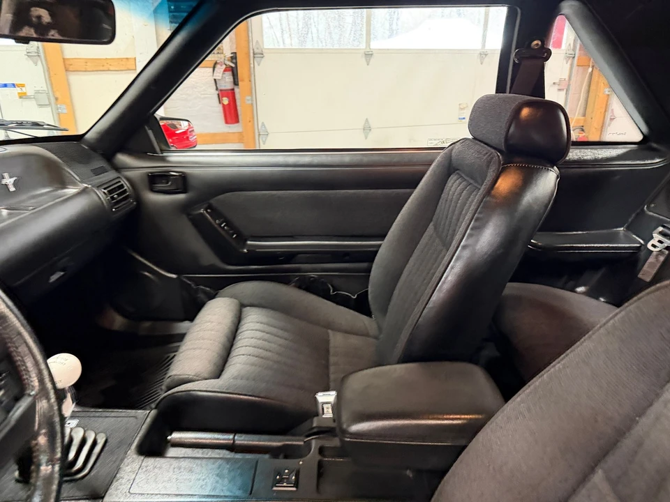 1990 Ford Mustang 3rd Gen - Image 25 of 31