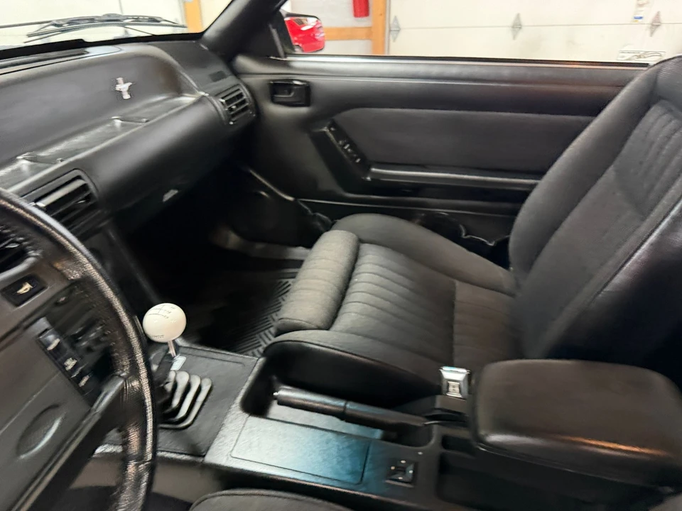 1990 Ford Mustang 3rd Gen - Image 24 of 31