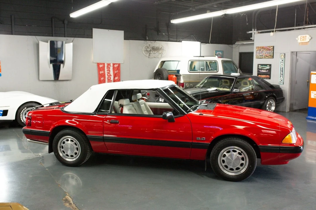 1990 Ford Mustang 3rd Gen - Image 5 of 18