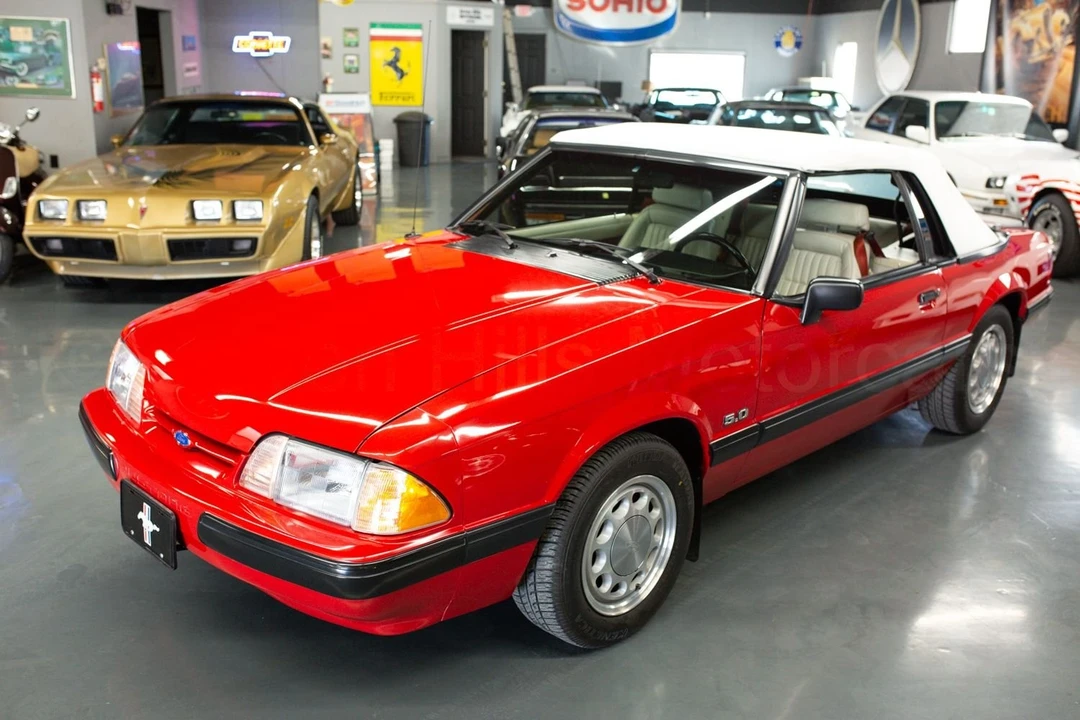 1990 Ford Mustang 3rd Gen - Image 2 of 18