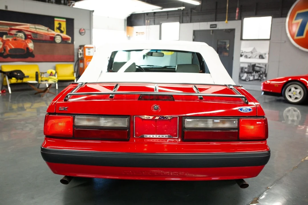1990 Ford Mustang 3rd Gen - Image 8 of 18