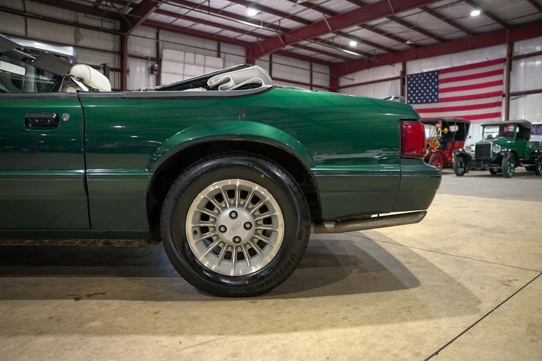 1990 Ford Mustang 3rd Gen - Image 5 of 12