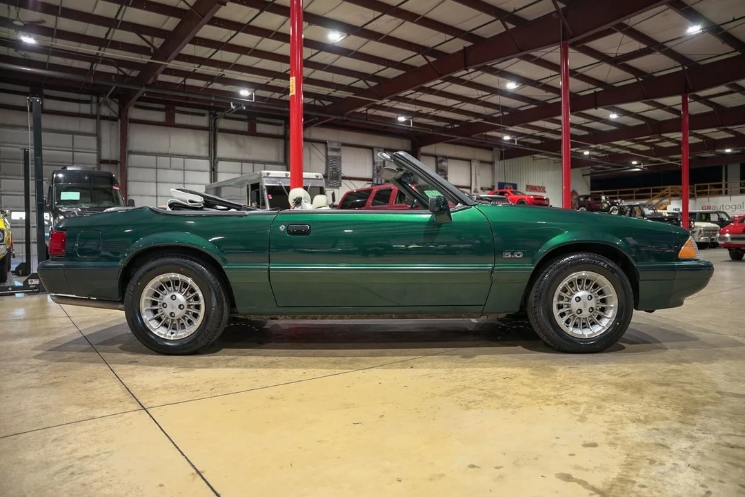 1990 Ford Mustang 3rd Gen - Image 10 of 12