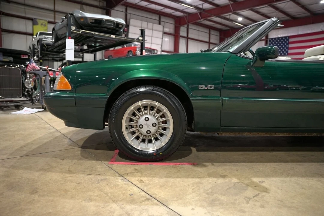 1990 Ford Mustang 3rd Gen - Image 3 of 12