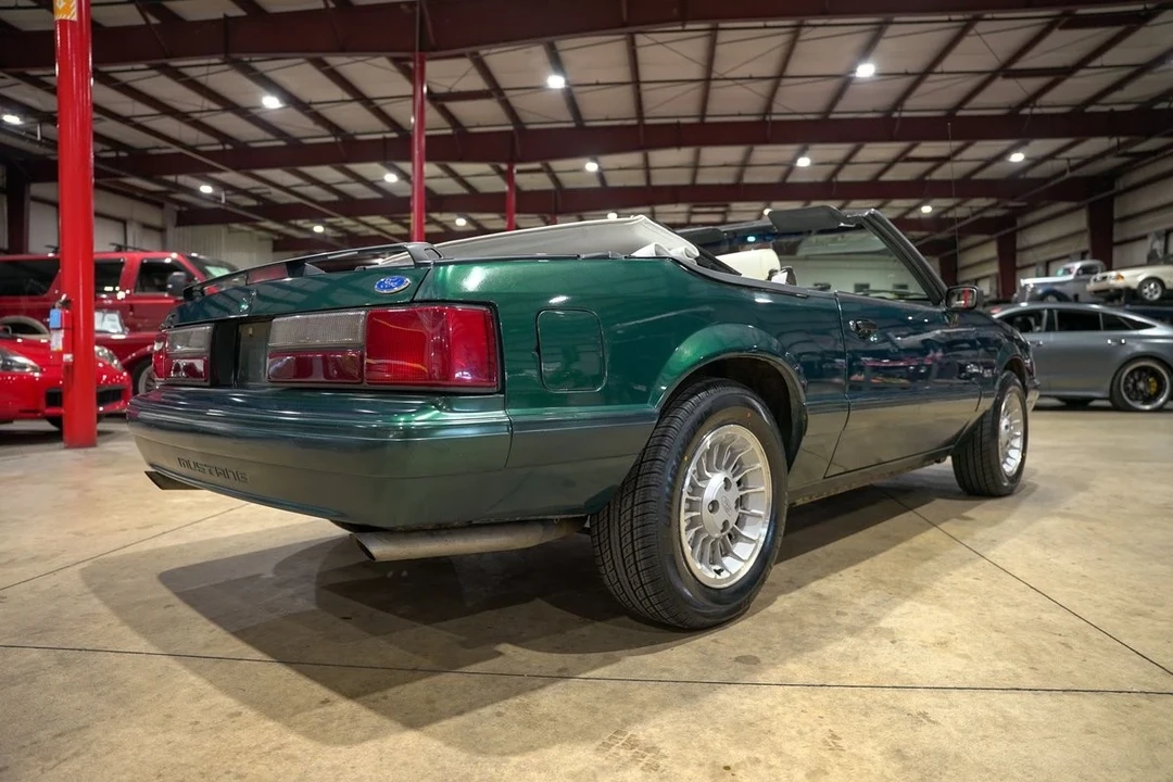 1990 Ford Mustang 3rd Gen - Image 8 of 12