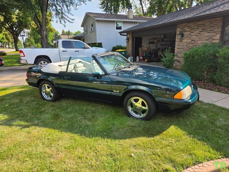 1990 Ford Mustang 3rd Gen - Image 3 of 12