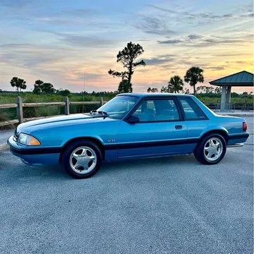 1990 Ford Mustang LX