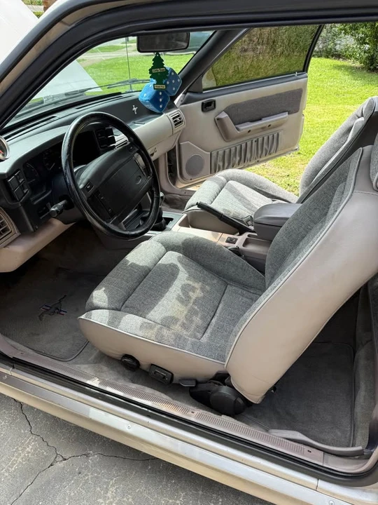 1990 Ford Mustang 3rd Gen - Image 9 of 12
