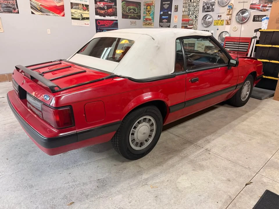 1990 Ford Mustang 3rd Gen - Image 4 of 9