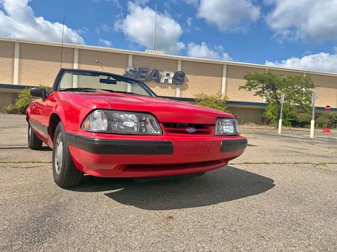 1990 Ford Mustang LX Convertible