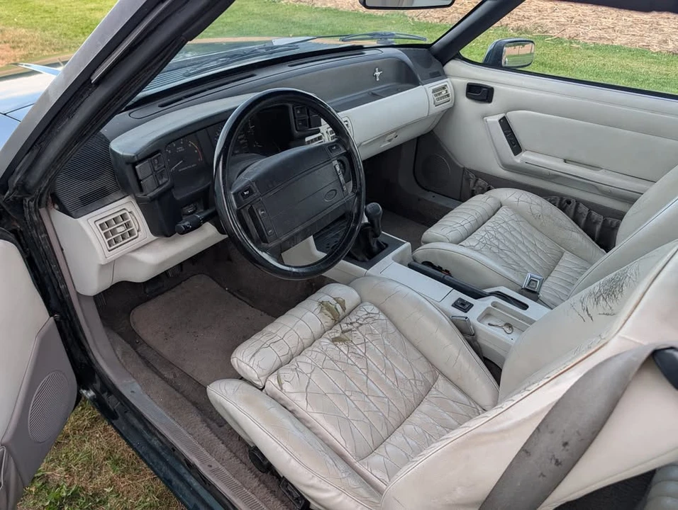 1990 Ford Mustang 3rd Gen - Image 9 of 12