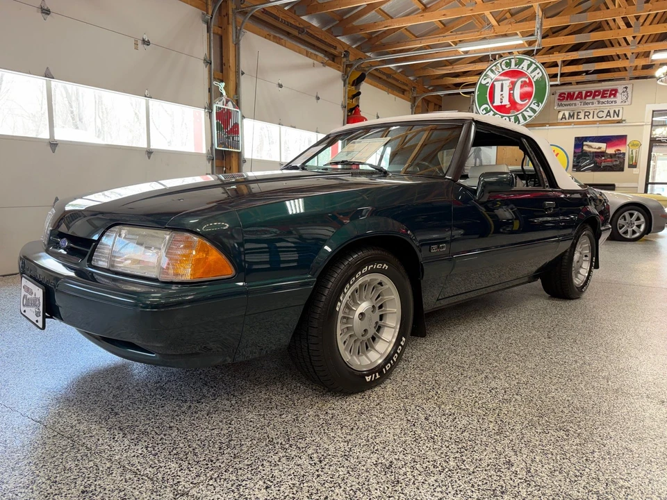 1990 Ford Mustang 3rd Gen - Image 6 of 21