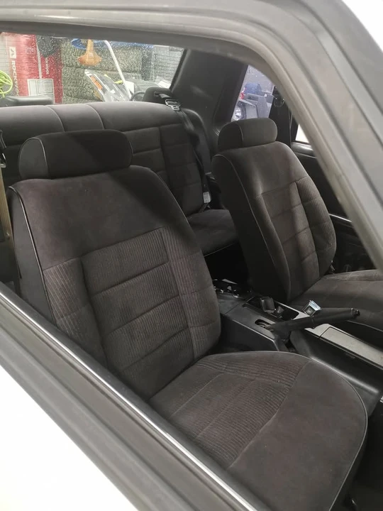1990 Ford Mustang 3rd Gen - Image 4 of 7