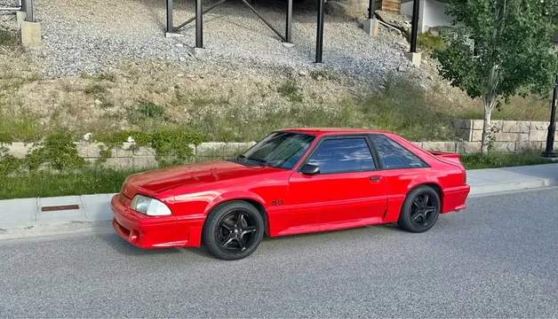 1990 Ford Mustang GT