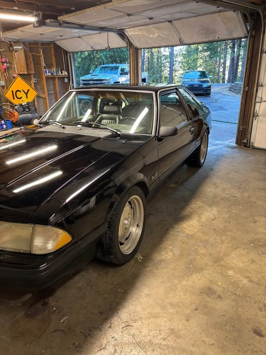 1990 Ford Mustang 3rd Gen - Image 2 of 13